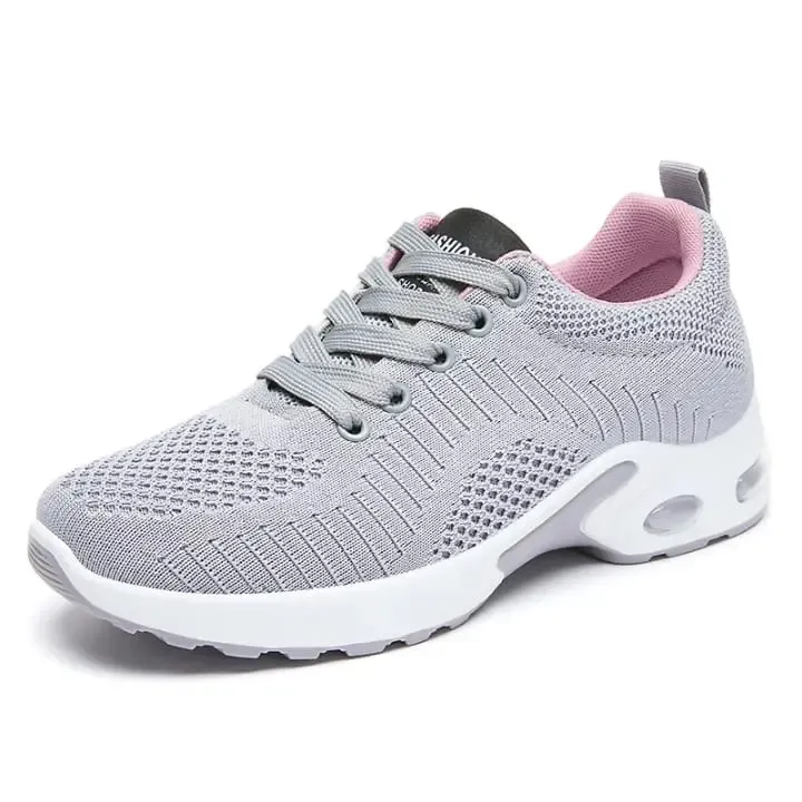 zapatilla gris.webp